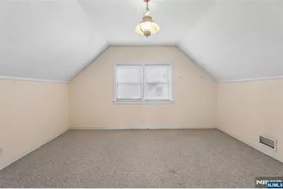 161 Baker Avenue, Bergenfield, NJ 07621 - Photo 16