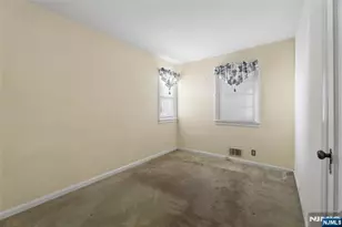 161 Baker Ave, Bergenfield, NJ 07621 - Photo 6