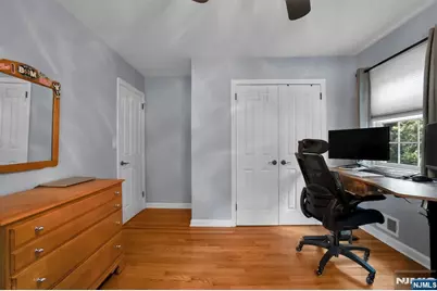 114 Wyckoff Avenue, Wyckoff Township, NJ 07481 - Photo 26