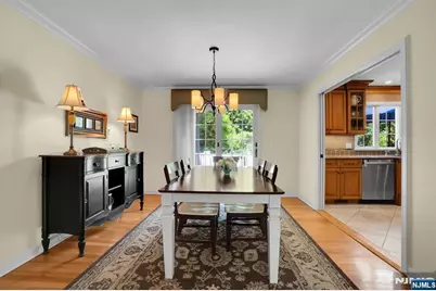 114 Wyckoff Avenue, Wyckoff Township, NJ 07481 - Photo 18