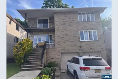 440 Myrtle Avenue, Fort Lee, NJ 07024 - Photo 1