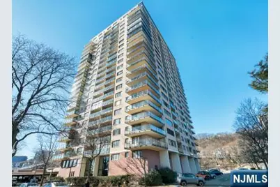 1203 River Road 10L #10L, Edgewater, NJ 07020 - Photo 1