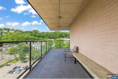 1203 River Road 10L #10L, Edgewater, NJ 07020 - Photo 10