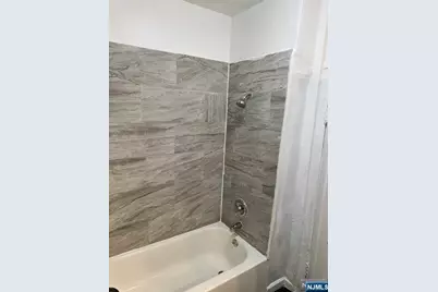 51 Poe Avenue 3rd Floor #3rd Floor, Newark, NJ 07106 - Photo 6