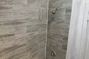 51 Poe Ave 3rd Floor, Newark, NJ 07106 - Photo 6
