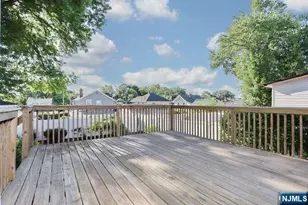 49 S Franklin Ave, Bergenfield, NJ 07621 - Photo 40