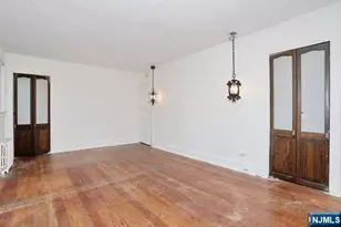 49 S Franklin Ave, Bergenfield, NJ 07621 - Photo 22