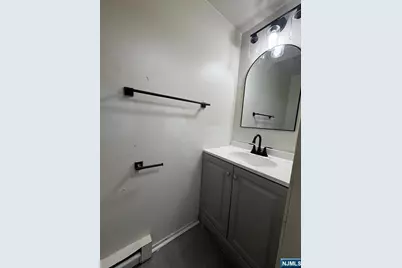 117 16th Avenue 117 #117, Newark, NJ 07103 - Photo 8