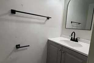 117 16th Ave 117, Newark, NJ 07103 - Photo 8