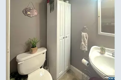 68 Washington Avenue, Rutherford, NJ 07070 - Photo 12