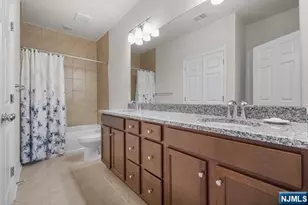 54 Arnold Dr, Wood Ridge, NJ 07075 - Photo 26