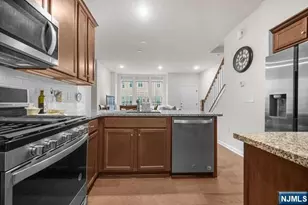 54 Arnold Dr, Wood Ridge, NJ 07075 - Photo 20