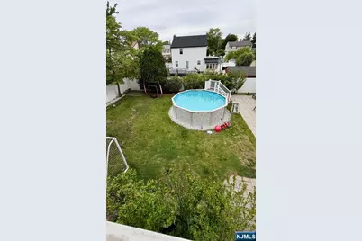 33 Harvey Avenue, Rochelle Park Township, NJ 07662 - Photo 16