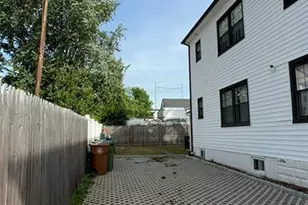 913 Union Street 1, Linden, NJ 07036 - Photo 2