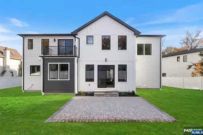 333 Harrison Street, Paramus, NJ 07652 - Photo 6