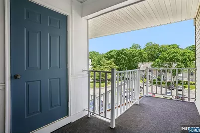 518 Holly Court, Mahwah, NJ 07430 - Photo 22