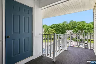 518 Holly Ct, Mahwah, NJ 07430 - Photo 22