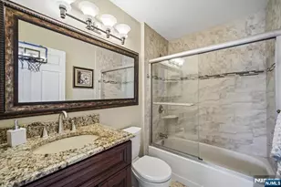 518 Holly Ct, Mahwah, NJ 07430 - Photo 20