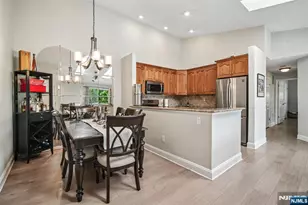 518 Holly Ct, Mahwah, NJ 07430 - Photo 8