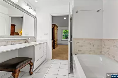 66 Glasgow Terrace, Mahwah, NJ 07430 - Photo 24