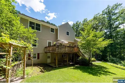 66 Glasgow Terrace, Mahwah, NJ 07430 - Photo 30