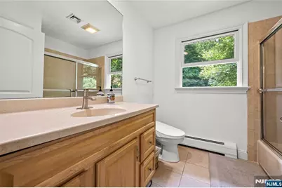 66 Glasgow Terrace, Mahwah, NJ 07430 - Photo 22