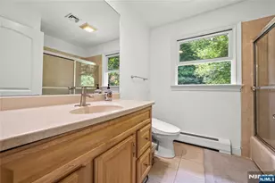 66 Glasgow Terrace, Mahwah, NJ 07430 - Photo 22