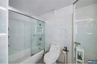 1055 River Road 302 #302, Edgewater, NJ 07020 - Photo 6