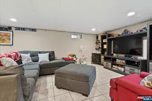 7 Maitland Ave, Hawthorne, NJ 07506 - Photo 34