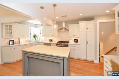 66 Hurley Avenue, Wyckoff Township, NJ 07481 - Photo 12