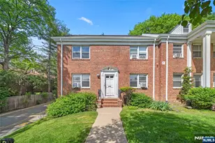 151 E Palisade Ave A1, Englewood, NJ 07631 - Photo 4