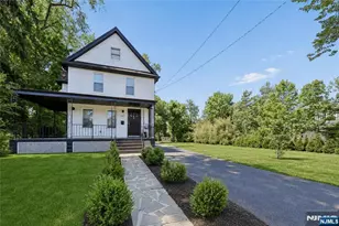 40 Grant Ave, Cresskill, NJ 07626 - Photo 10