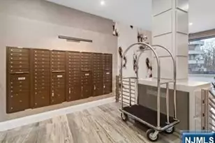 2400 Hudson Terrace 3S, Fort Lee, NJ 07024 - Photo 4