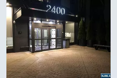 2400 Hudson Terrace 3S #3S, Fort Lee, NJ 07024 - Photo 2