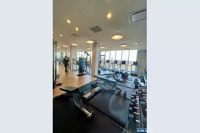 320 Adolphus Avenue 408 #408, Cliffside Park, NJ 07010 - Photo 14