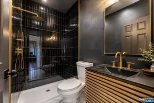 22 Union St, Jersey City, NJ 07304 - Photo 8