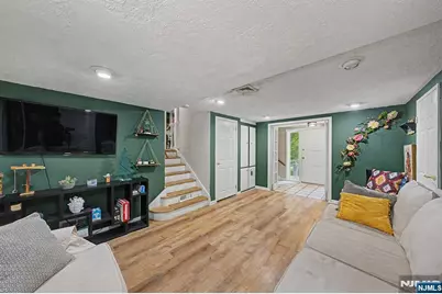 91 Greenbrook Place, Park Ridge, NJ 07656 - Photo 16