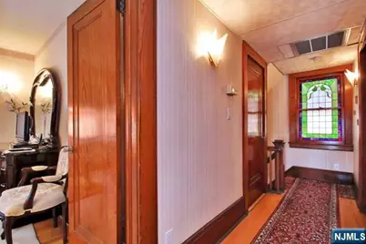 333 Henry Street, Hasbrouck Heights, NJ 07604 - Photo 12