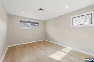 478 Riverside Terrace, Rutherford, NJ 07070 - Photo 32