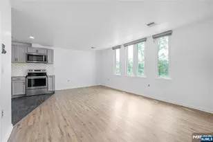 308-310 Passaic Ave 402, Harrison, NJ 07032 - Photo 6
