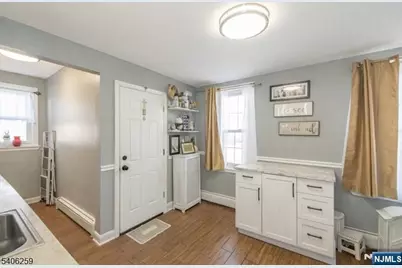 413 Beardsley Avenue 1 #1, Bloomfield, NJ 07003 - Photo 8