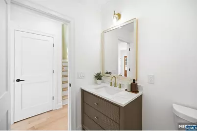 31 Ridgeview Avenue, West Orange Township, NJ 07052 - Photo 10