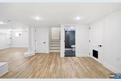 31 Ridgeview Avenue, West Orange Township, NJ 07052 - Photo 22