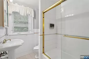 494 Martense Ave, Teaneck Township, NJ 07666 - Photo 16