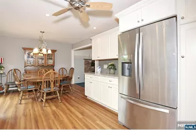 64 Larchmont Drive, West Milford, NJ 07421 - Photo 10
