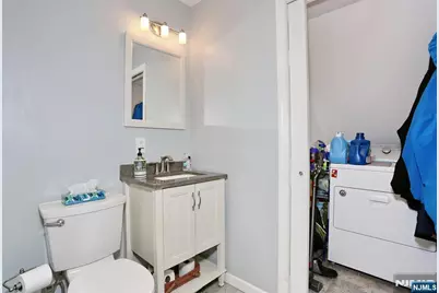 64 Larchmont Drive, West Milford, NJ 07421 - Photo 12