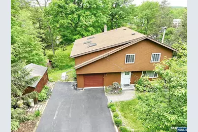 64 Larchmont Drive, West Milford, NJ 07421 - Photo 30
