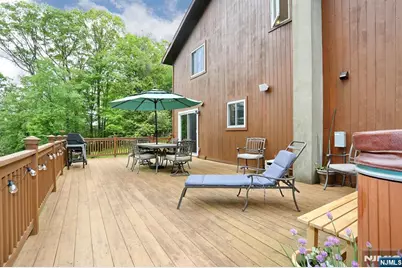 64 Larchmont Drive, West Milford, NJ 07421 - Photo 26