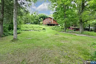 64 Larchmont Dr, West Milford, NJ 07421 - Photo 22