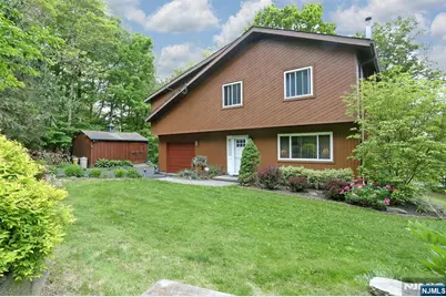 64 Larchmont Drive, West Milford, NJ 07421 - Photo 36